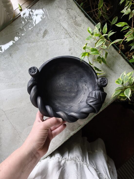 Trauks- Magoņu pogaļas sakta