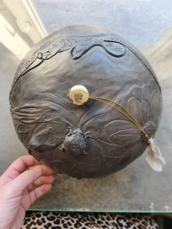 Rezervēts- trauks ar vāku